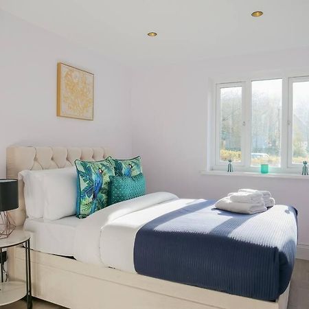 Stylish Retreat For Your Short Getaway Londra Exterior foto
